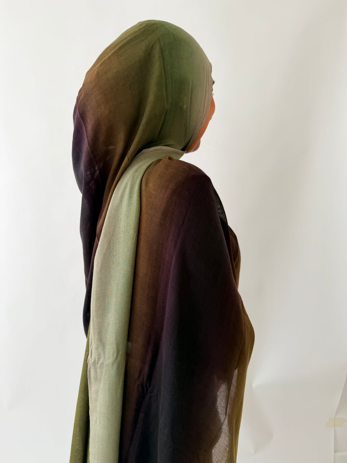 Olive Nude