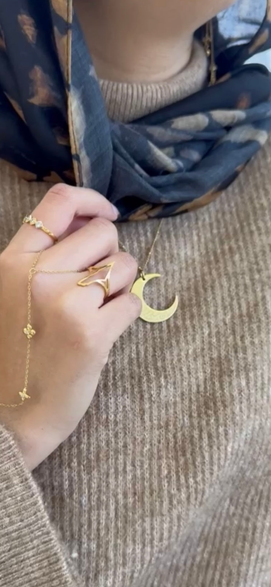 18K Gold Plated Waterproof Hand Chain Bracelet