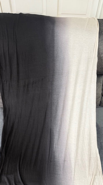 Black Cream Ombre